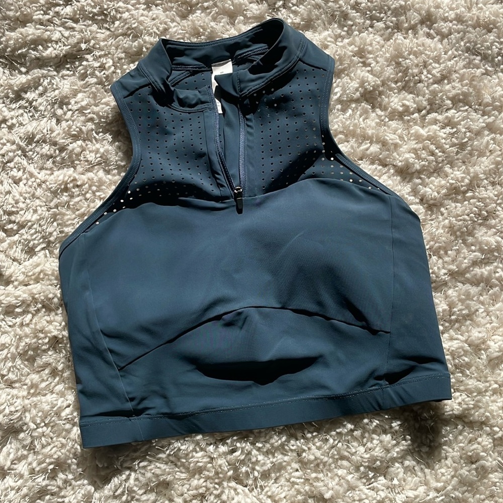 Lululemon bra